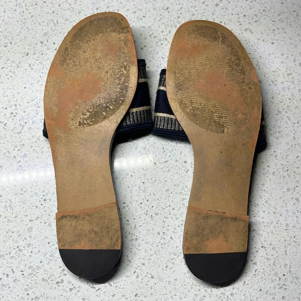 🌼🌼Steve Madden Sandals 🌼🌼 - Picture 4 of 5